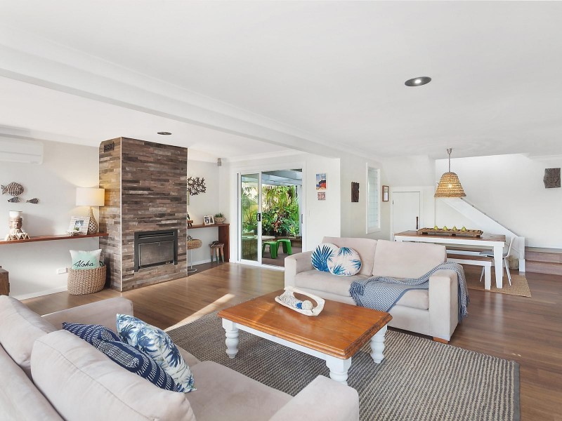 40 Boos Road, Forresters Beach NSW 2260