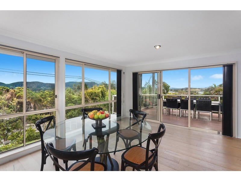 57 Forresters Beach Road, Forresters Beach NSW 2260