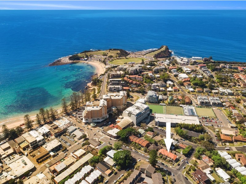 2/20 Kurrawyba Avenue, Terrigal NSW 2260