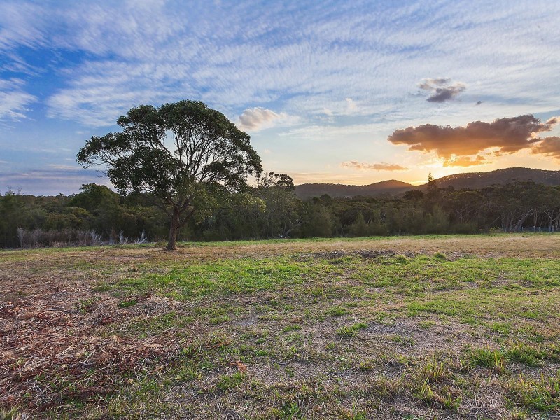 152 Bakali Road, Forresters Beach NSW 2260