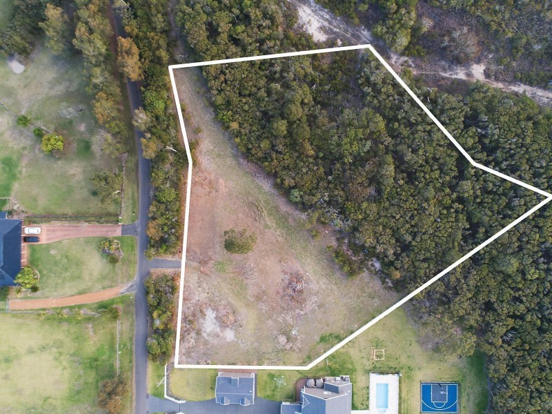 152 Bakali Road, Forresters Beach NSW 2260
