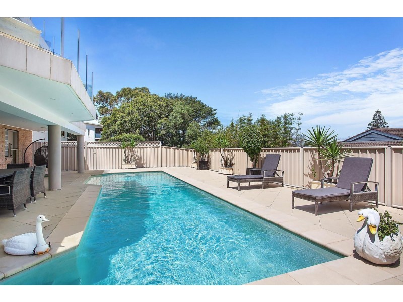 30 Dover Road, Wamberal NSW 2260