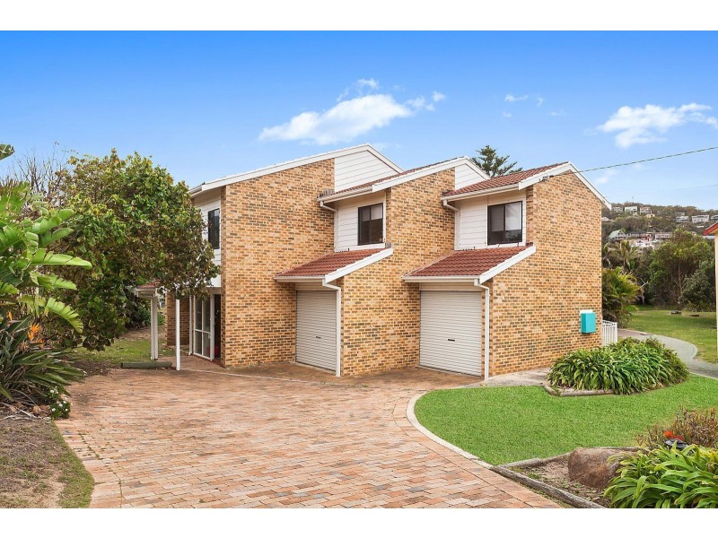 1/4 Del Mar Drive, Copacabana NSW 2251