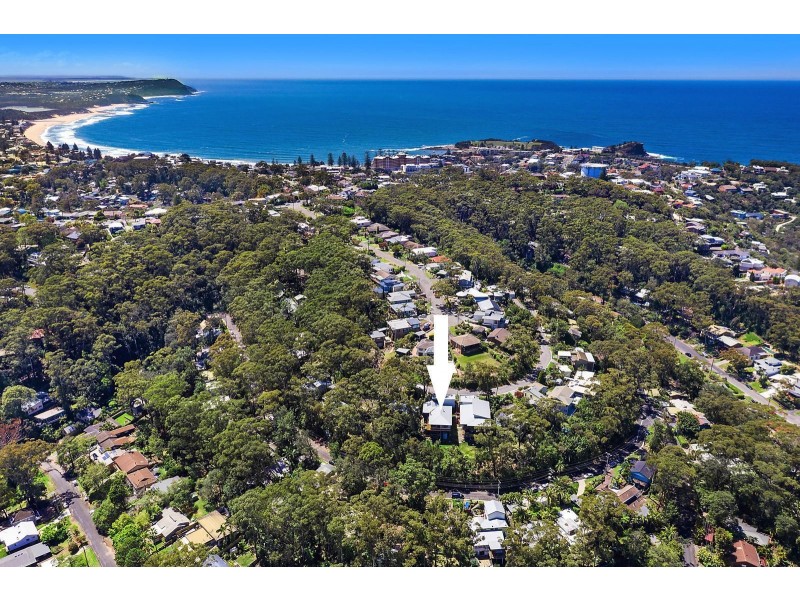 25 Surf Rider Avenue, North Avoca NSW 2260