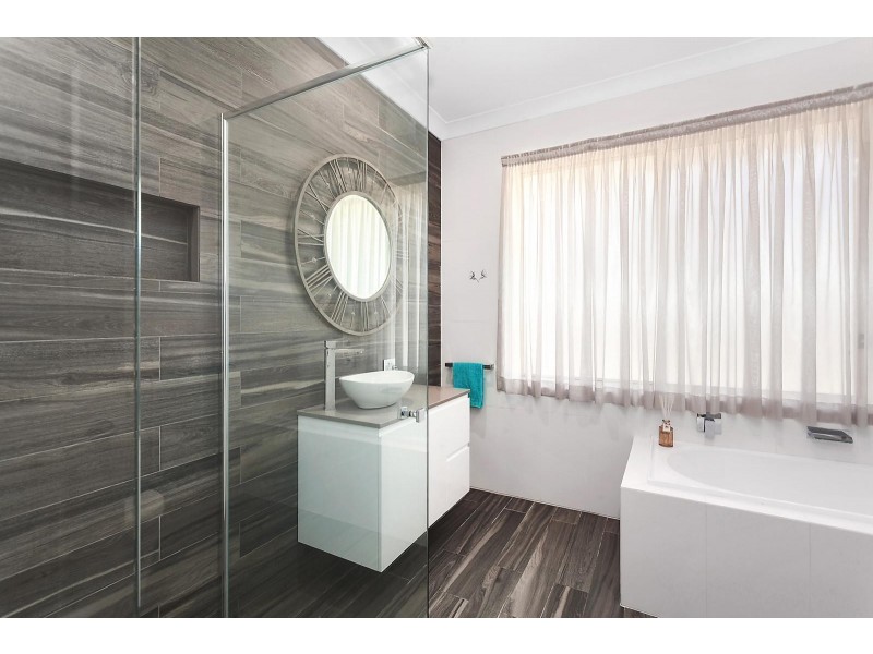 5 Kyte Place, Tumbi Umbi NSW 2261