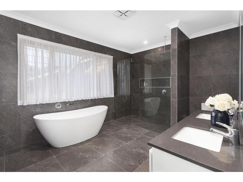 5 Kyte Place, Tumbi Umbi NSW 2261