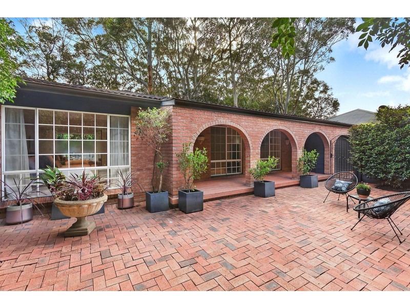 22 Maranoa Street, Wyoming NSW 2250