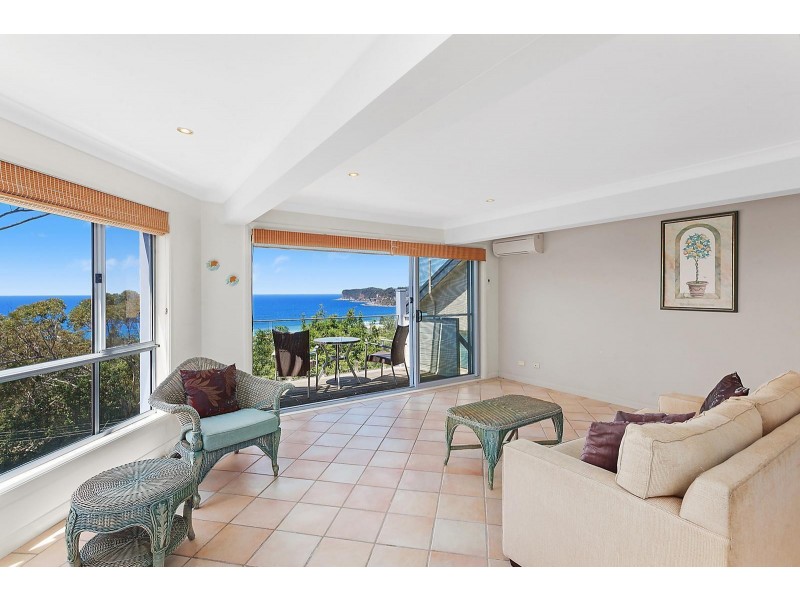 27 Table Top Road, North Avoca NSW 2260