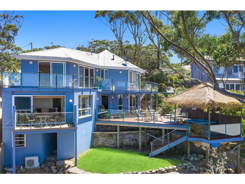 27 Table Top Road, North Avoca NSW 2260