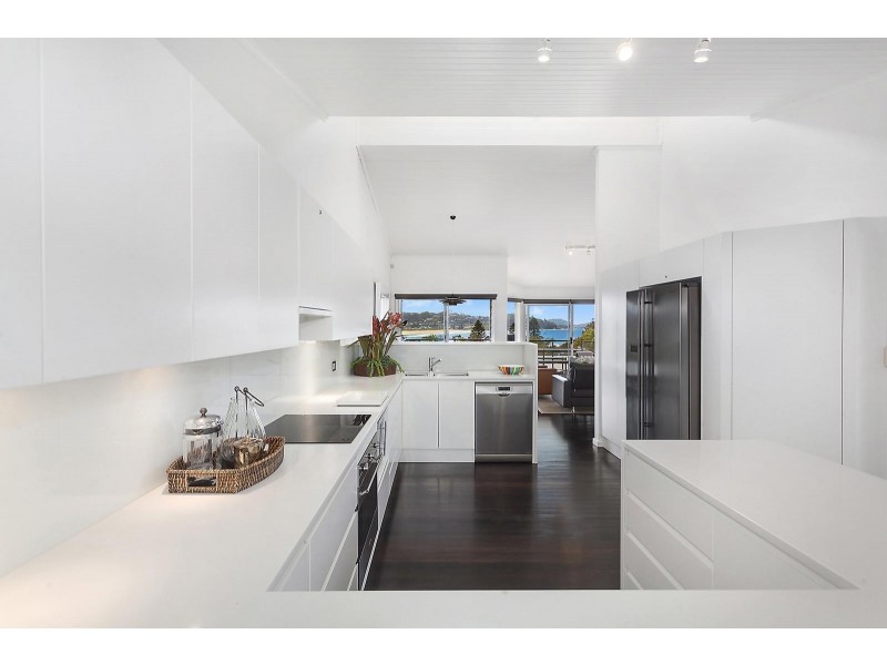 52 Ascot Avenue, Avoca Beach NSW 2251