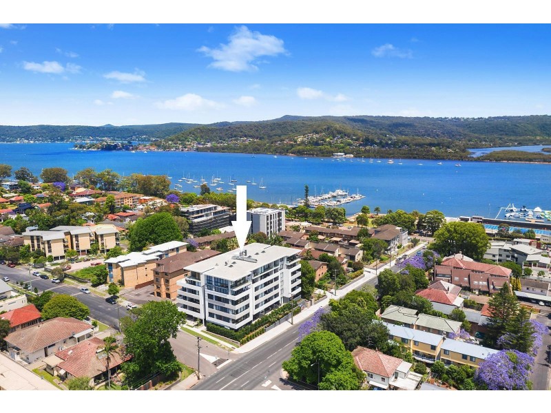 203/148A Albany Street, Point Frederick NSW 2250