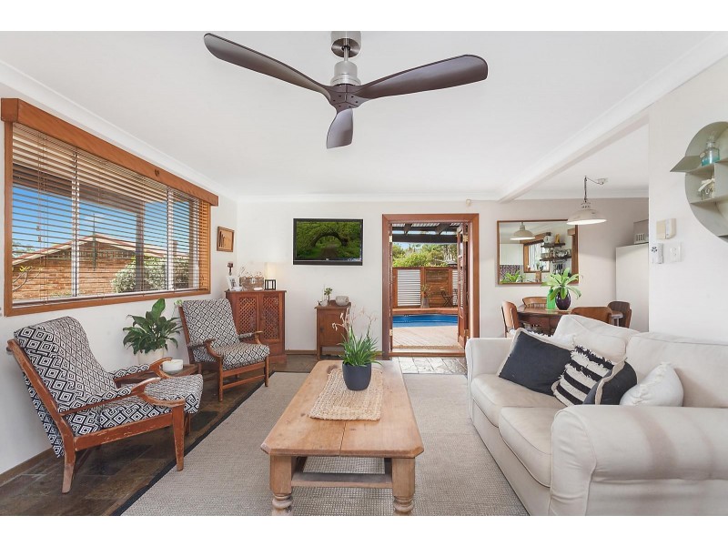 40 James Sea Drive, Green Point NSW 2251