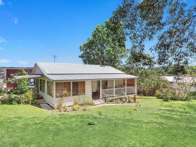 45 Lake View Road, Wamberal NSW 2260