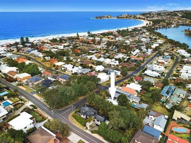 45 Lake View Road, Wamberal NSW 2260