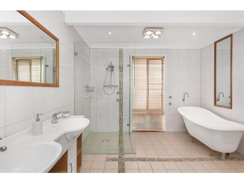 6 Panorama Terrace, Green Point NSW 2251