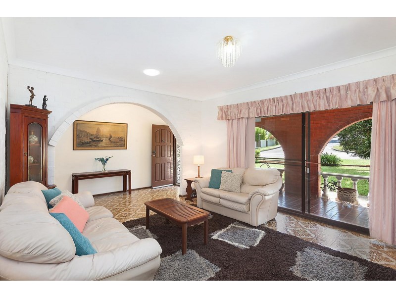 2 Bellbird Avenue, Terrigal NSW 2260