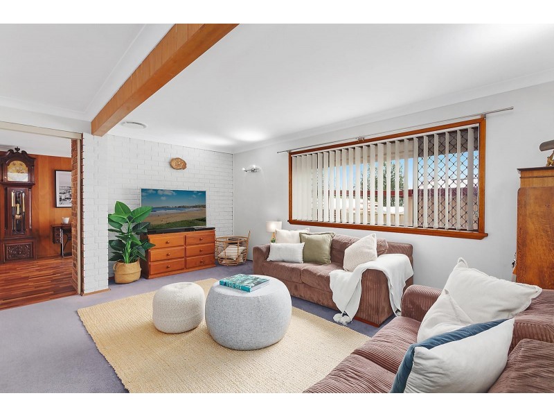 3 Greenslope Drive, Green Point NSW 2251