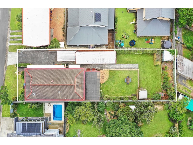 3 Greenslope Drive, Green Point NSW 2251