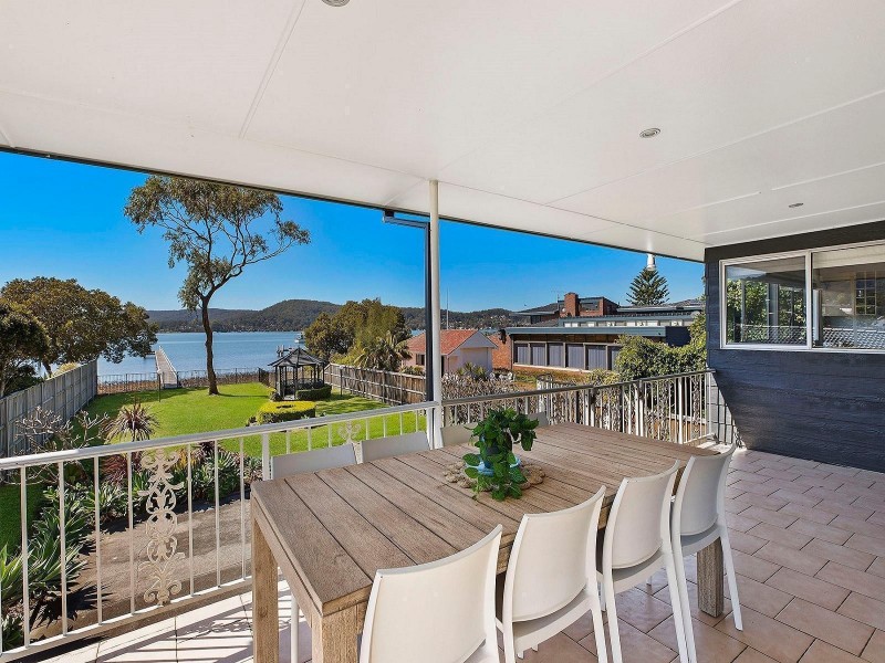 83 Albany Street, Point Frederick NSW 2250