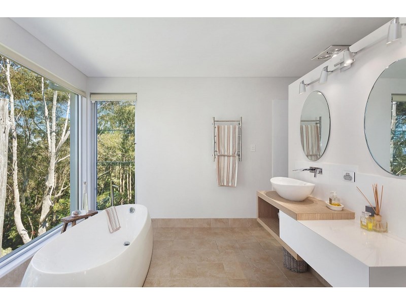 118 Scenic Highway, Terrigal NSW 2260