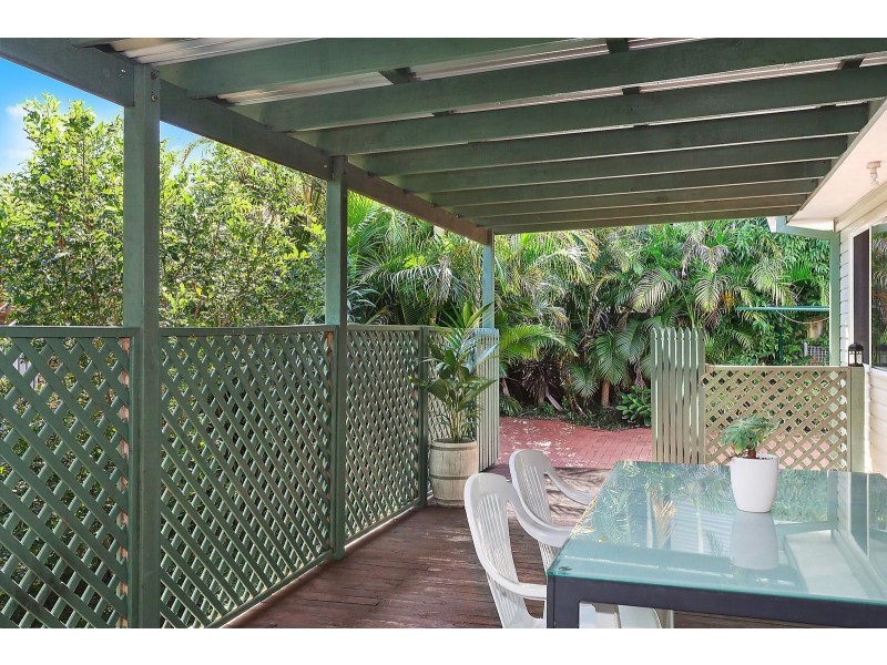 6 Adina Place, Wamberal NSW 2260