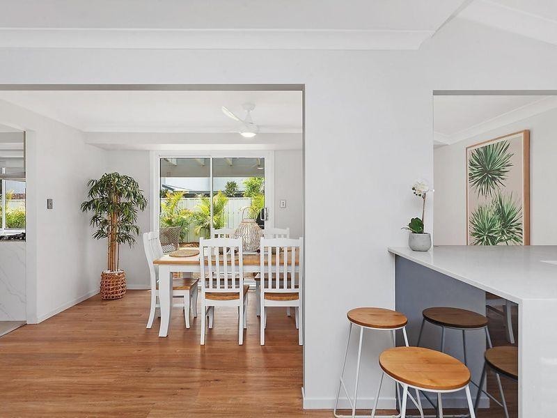 18 Yakalla Street, Shelly Beach NSW 2261