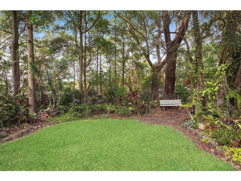 16 Warri Crescent, Macmasters Beach NSW 2251