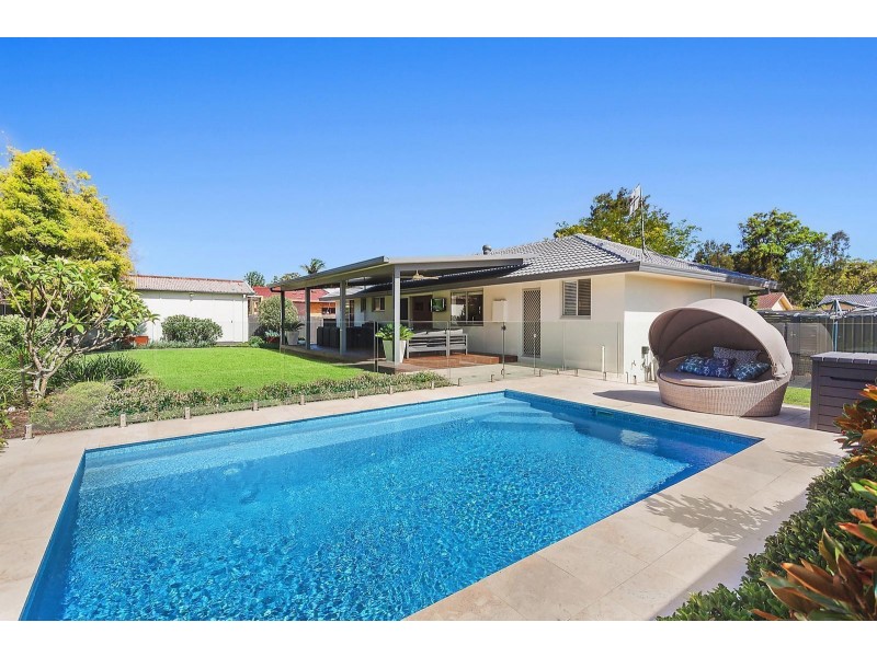 23 Windsor Road, Wamberal NSW 2260