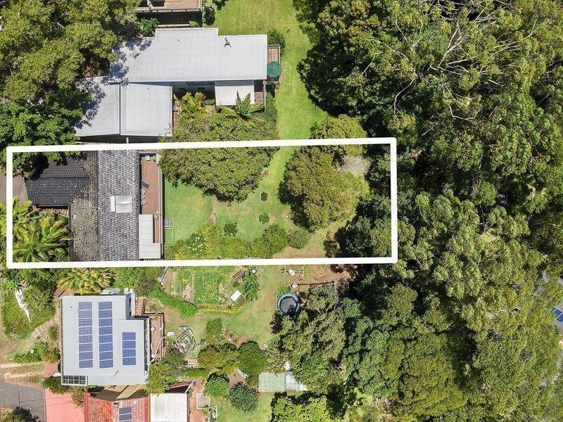 11 Warri Crescent, Macmasters Beach NSW 2251