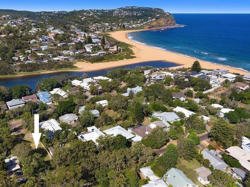 9 Three Points Avenue, Macmasters Beach NSW 2251
