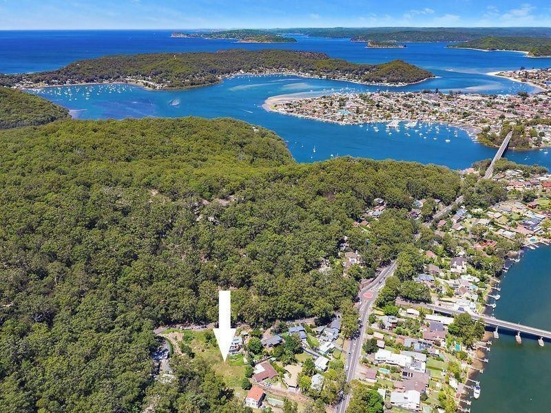 12 Yugari Crescent, Daleys Point NSW 2257