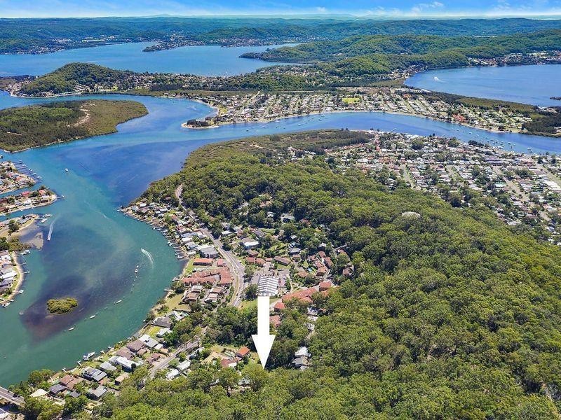 12 Yugari Crescent, Daleys Point NSW 2257