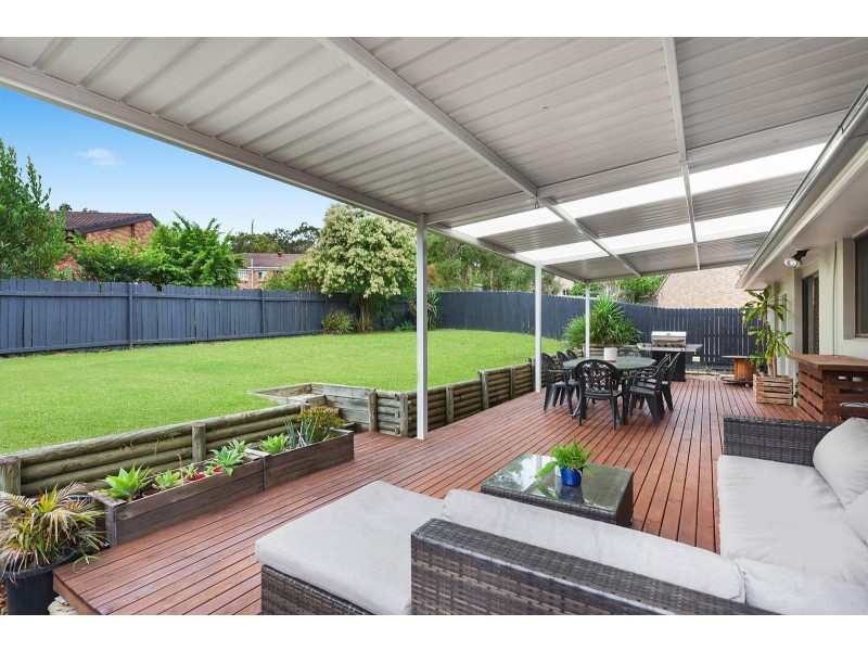 1 Neville Close, Bateau Bay NSW 2261