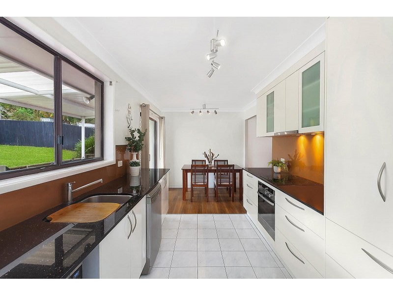1 Neville Close, Bateau Bay NSW 2261