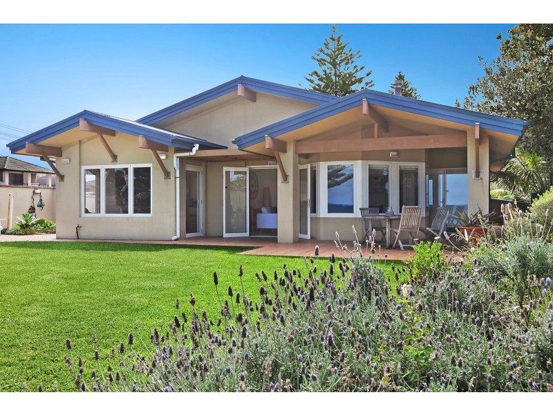 44 Ocean Street, North Avoca NSW 2260