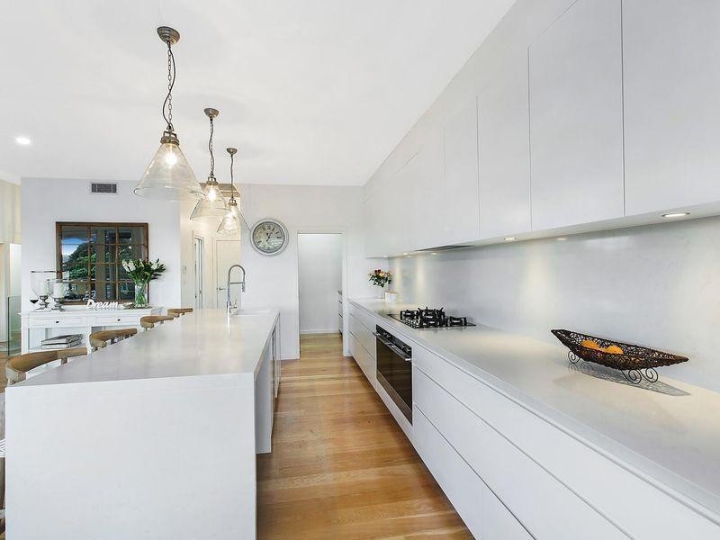 33 Barnhill Road, Terrigal NSW 2260