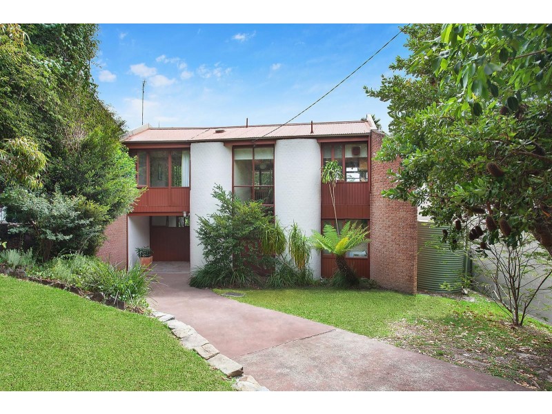 77 Beachview Esplanade, Macmasters Beach NSW 2251