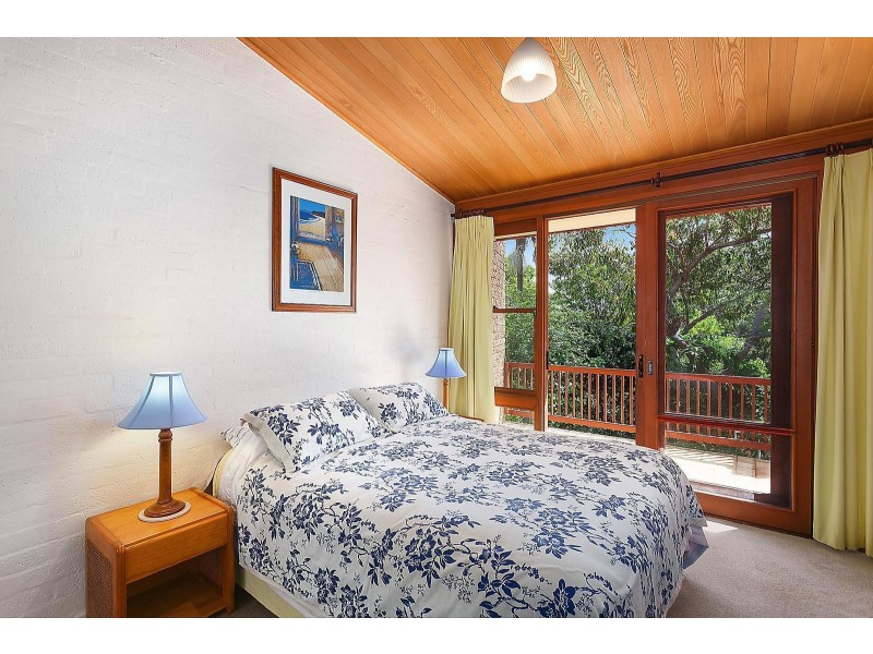 77 Beachview Esplanade, Macmasters Beach NSW 2251