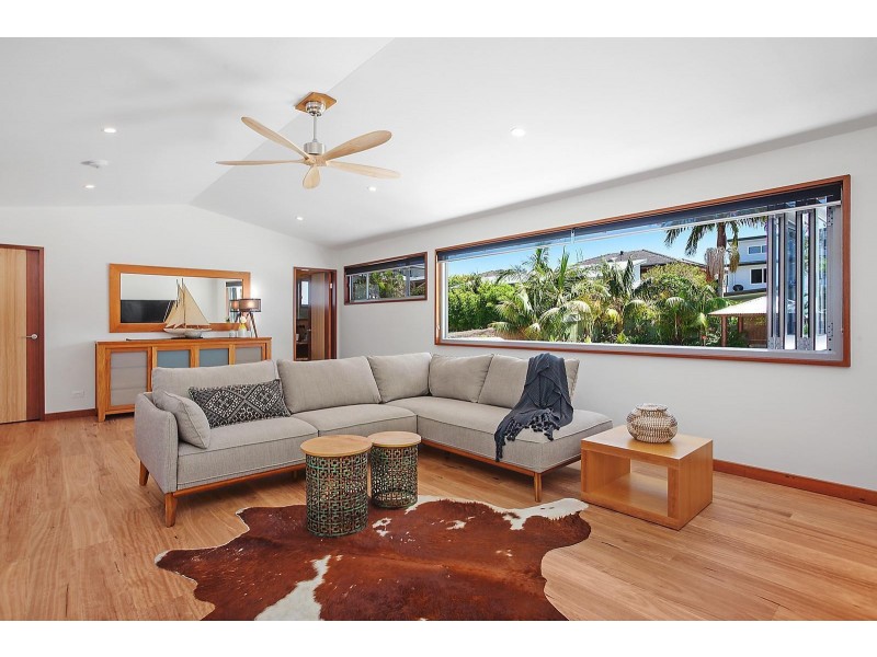 49 Hilltop Road, Wamberal NSW 2260