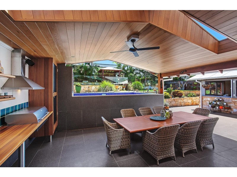 49 Hilltop Road, Wamberal NSW 2260