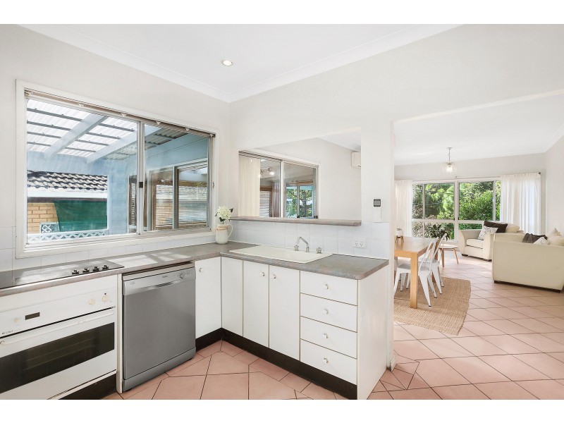 9 Wilson Road, Terrigal NSW 2260