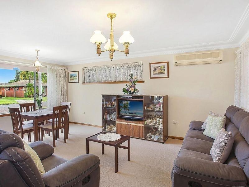 10 Captain Cook Crescent, Long Jetty NSW 2261