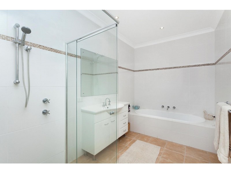 18/41 Terrigal Drive, Terrigal NSW 2260