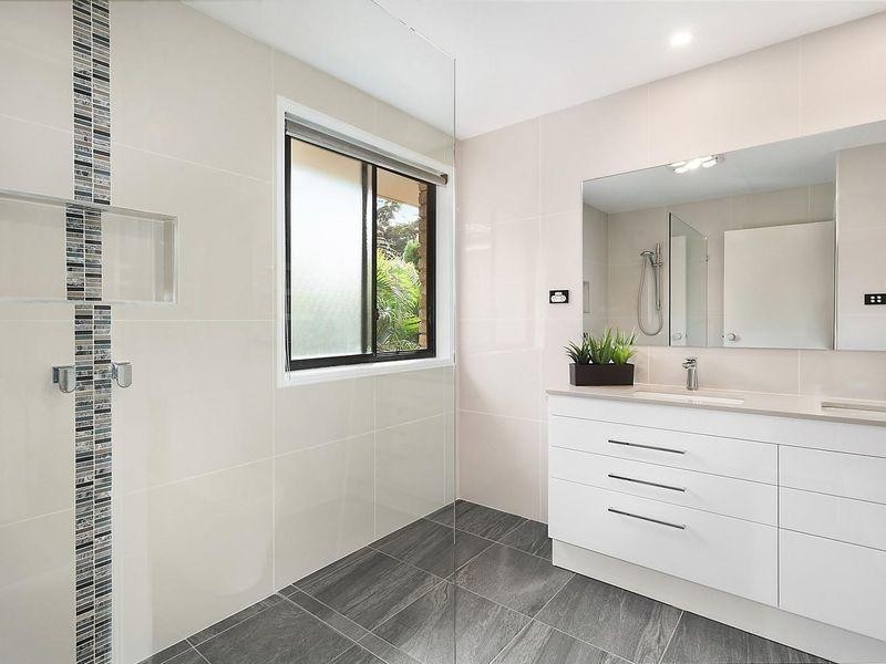 15 Benwerrin Road, Wamberal NSW 2260