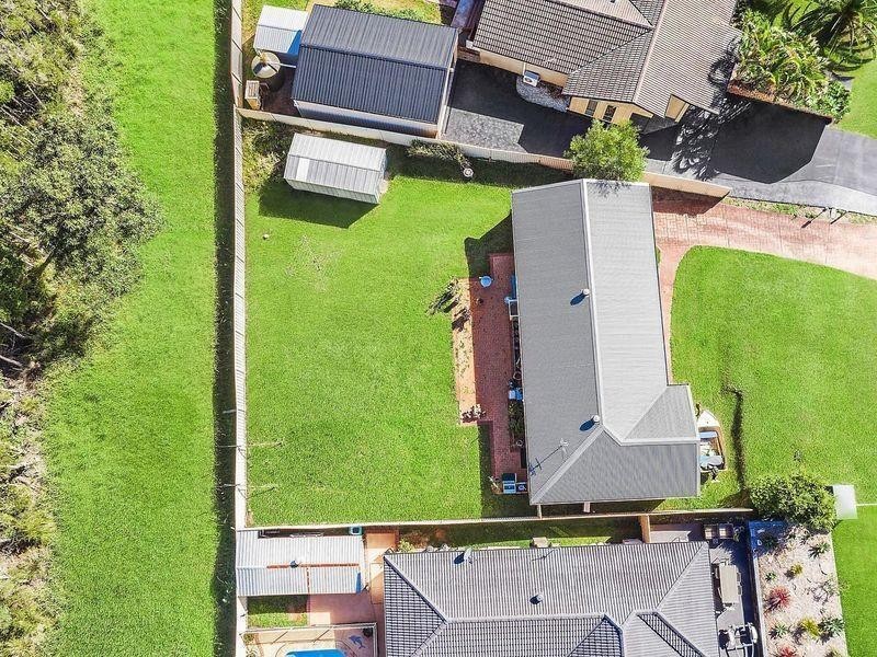 51 Lancaster Parade, Bateau Bay NSW 2261