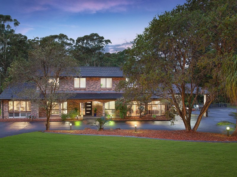 10 Awinya Close, Empire Bay NSW 2257