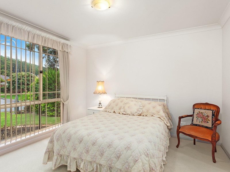 81 Thames Drive, Erina NSW 2250