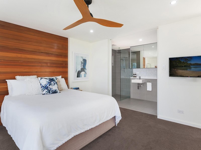 4 Ogilvie Street, Terrigal NSW 2260