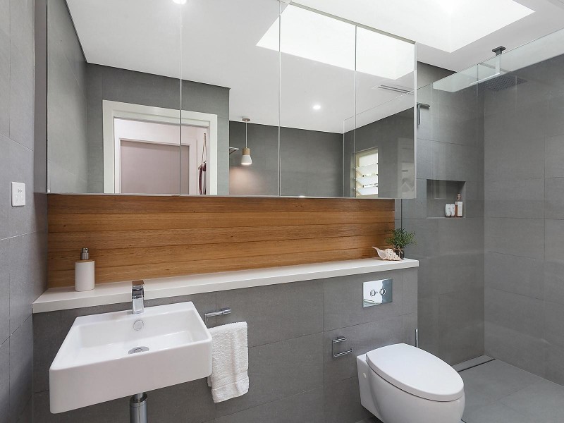 4 Ogilvie Street, Terrigal NSW 2260