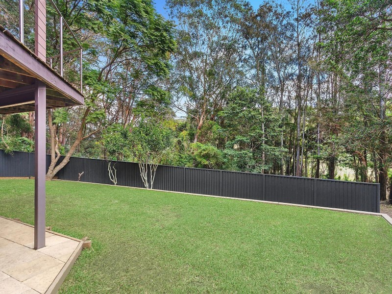 92 Lake Shore Drive, North Avoca NSW 2260